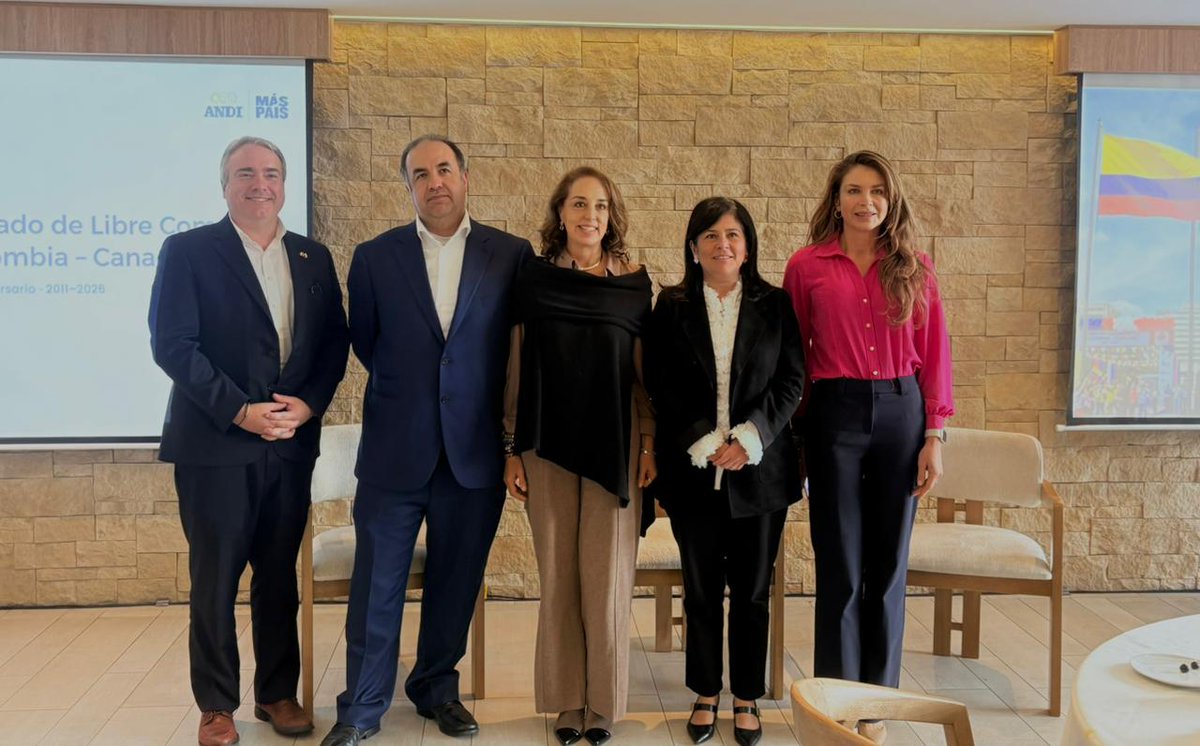 Cámara de Comercio Colombo Canadiense tweet media