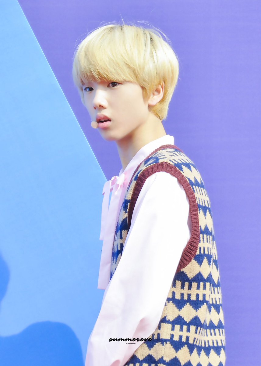 𝑺𝑼𝑴𝑴𝑬𝑹𝑬𝑽𝑬 tweet media