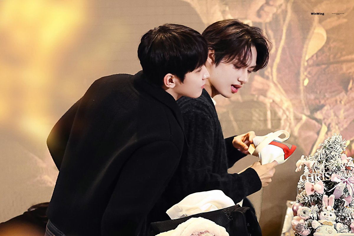 ^≖◡≖^ ੭ tweet media