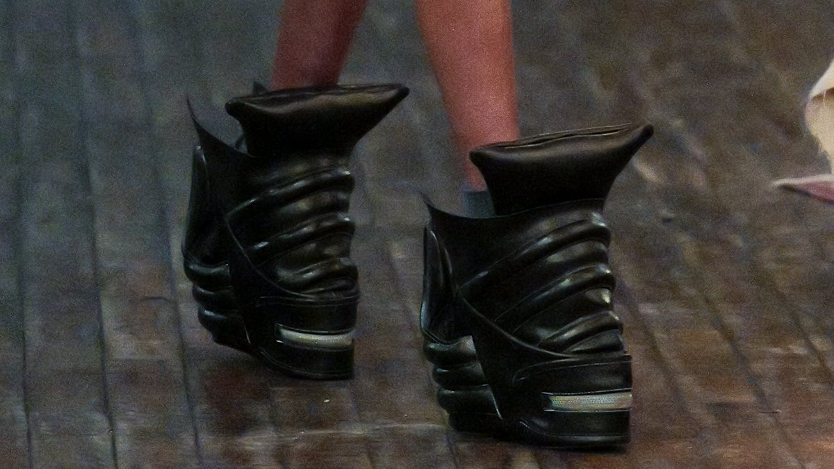 gastt Fashion tweet media