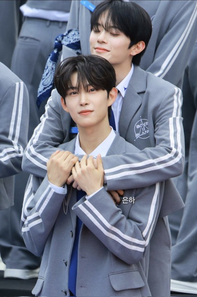 리리¹¹ dongmin for f1are | kim geonwoo ᯓ★ tweet media