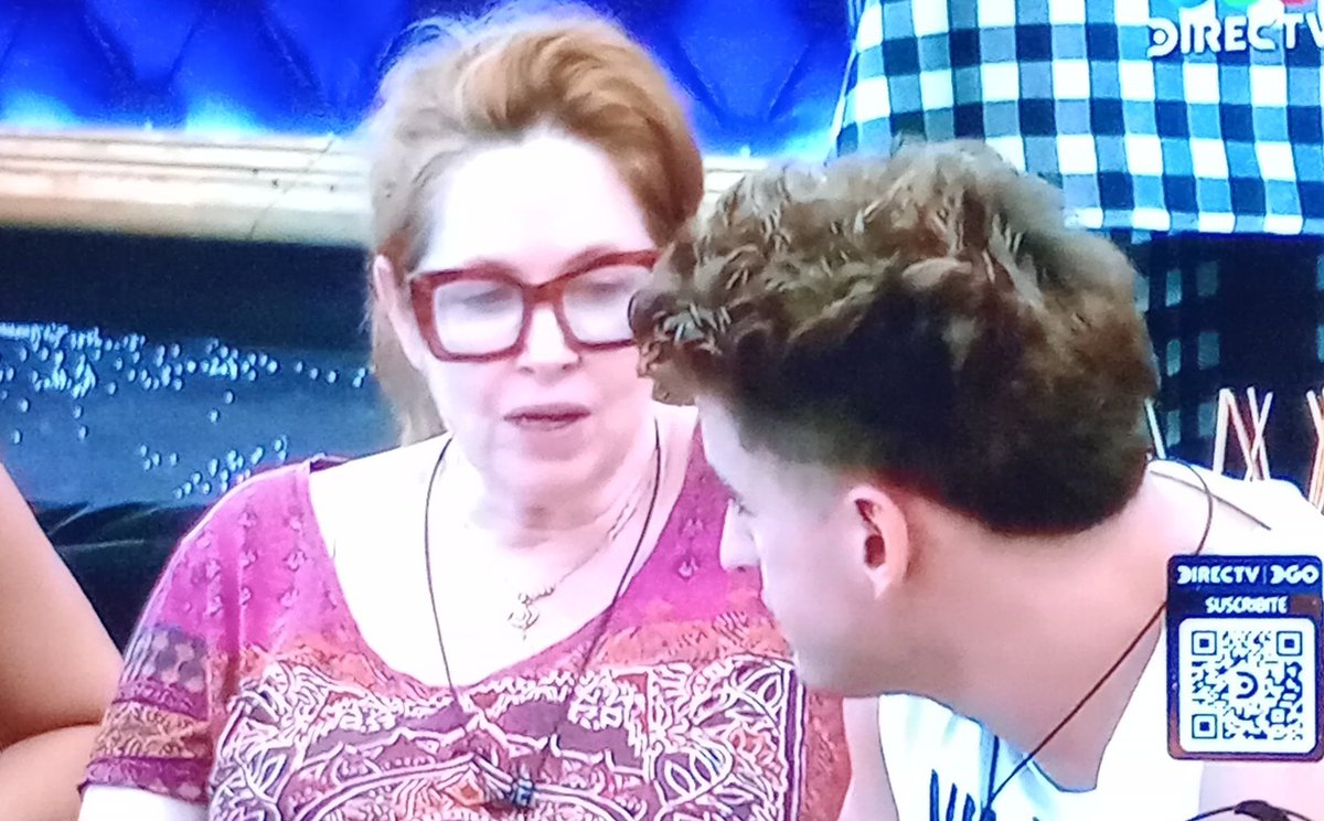 girasolT1's tweet photo. #GranHermano
El papel de hipocresía de éstos dos...
El rechazo... Que me dan https://t.co/Z9je2mVsSE
