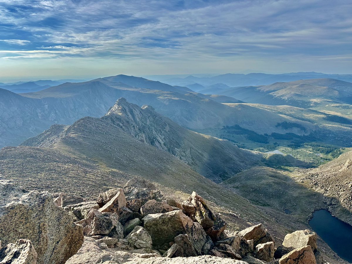 HikingLawyer's tweet image. The view from 14,000 feet (August 2025)

#colorado #hike14rs #climbmountains #hike