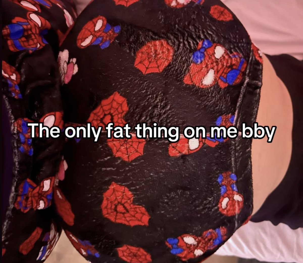 $luhKǐtty💋 tweet media