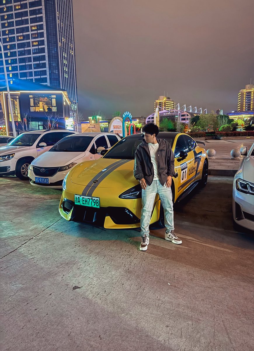 ErickArnoldHa's tweet photo. 📍Yiwu-China 🇨🇳 https://t.co/goJD4xa8Dr