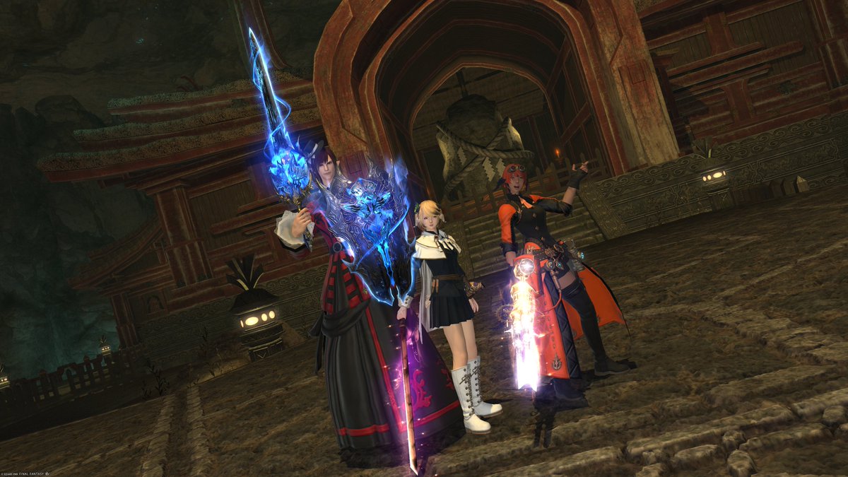 Rosso-luce Amanecer tweet media