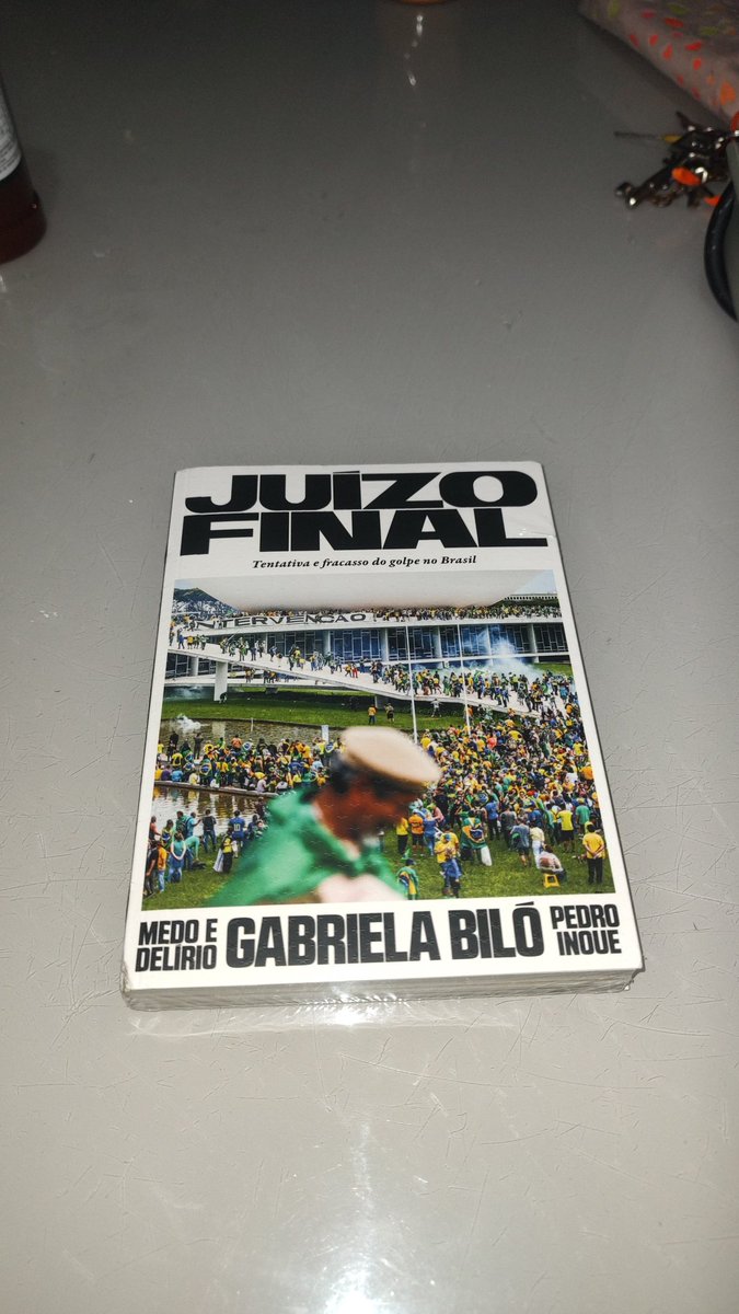 eu_pois's tweet photo. @medoedeliriobr chegou, hein... Vamooooo https://t.co/CxuXJ7EJy3