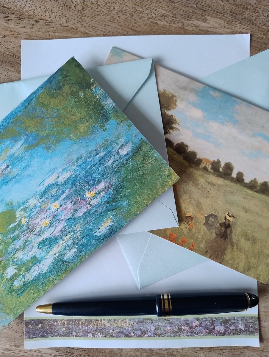 Season's Greetings tweet media