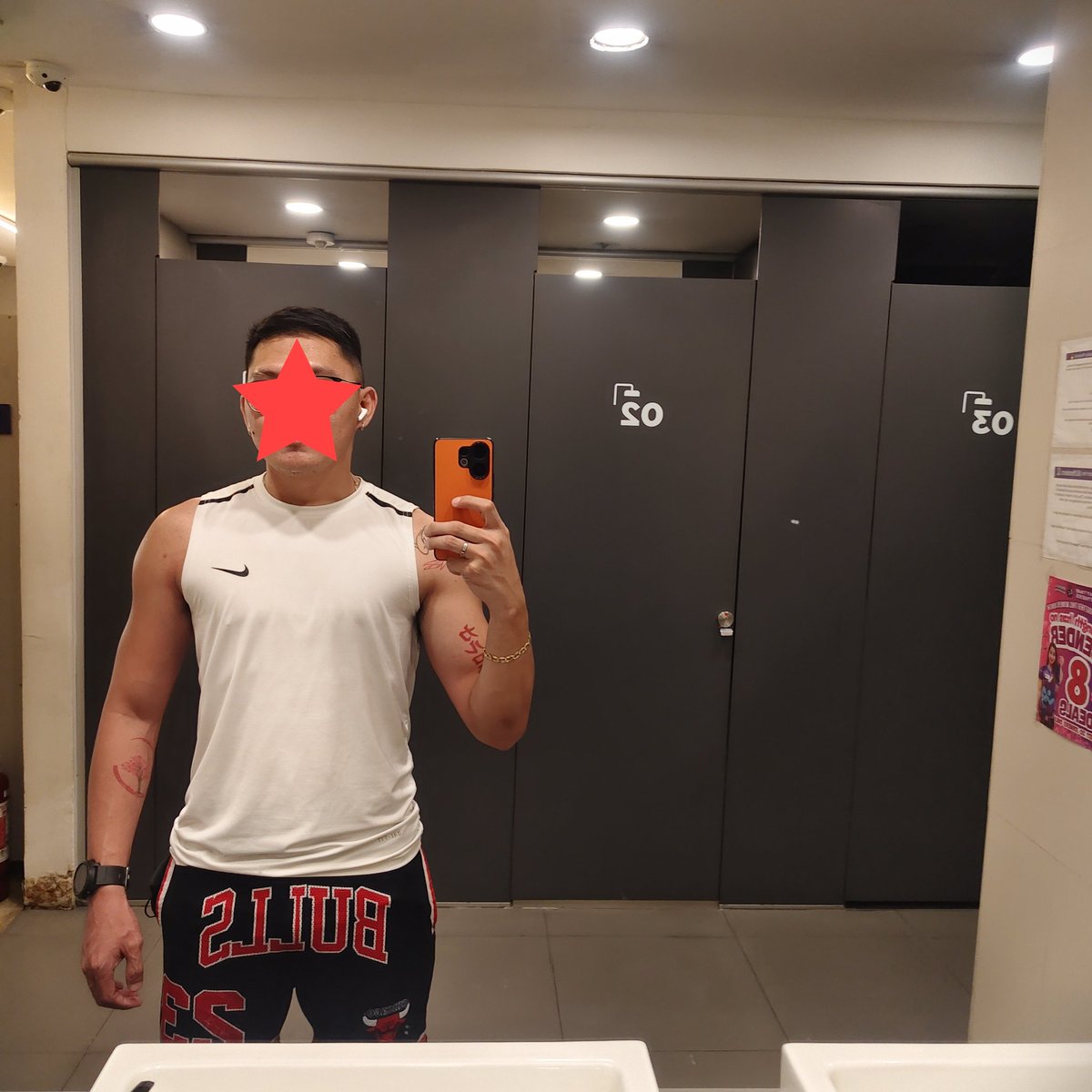 angkolpapii's tweet photo. Malate now. Suck me?
#altermalate
#altermanila
#alterermita https://t.co/Yunt5Exvn7