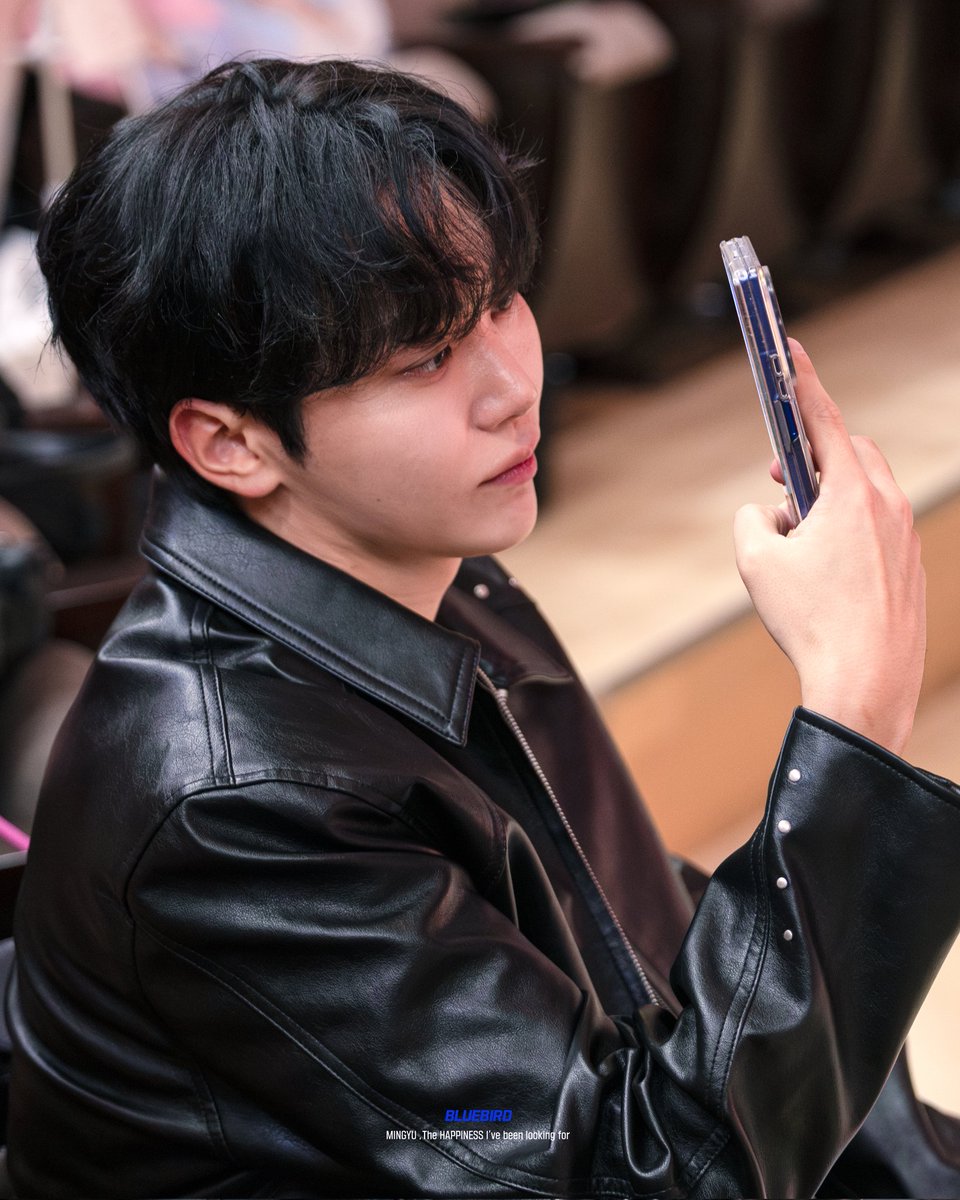 𝘽𝙇𝙐𝙀𝘽𝙄𝙍𝘿 tweet media