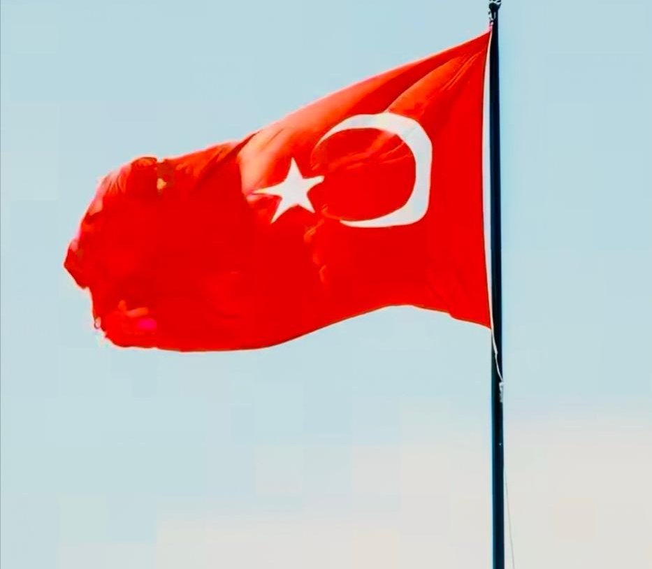 BAŞARILAR TÜRKİYE
 suno.com/s/IkLNycgxqxhX…