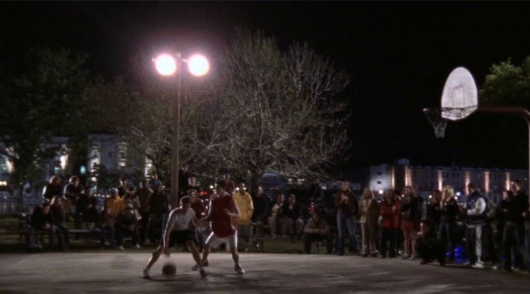 hqtreehill's tweet photo. one tree hill pilot https://t.co/MU1hr3kBeL