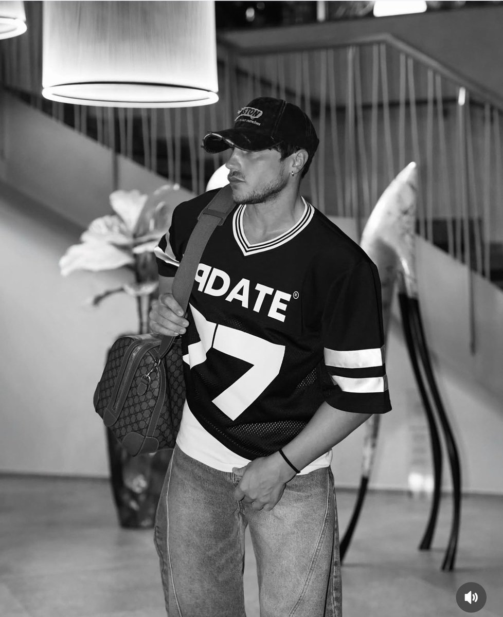 Mrs B ✨ tweet media