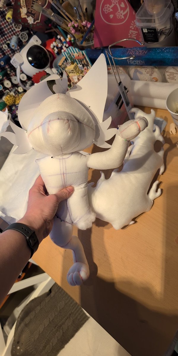 spacebug30's tweet photo. Whoop whoop I did not make my deadline haha. Prototype is almost finished but I'm kinda burned out with the project and wanna work on other stuff first https://t.co/es9CEtyEuK