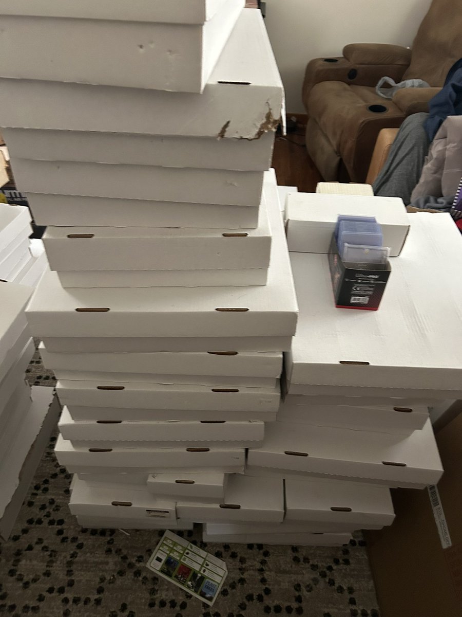 MJ's Cards tweet media