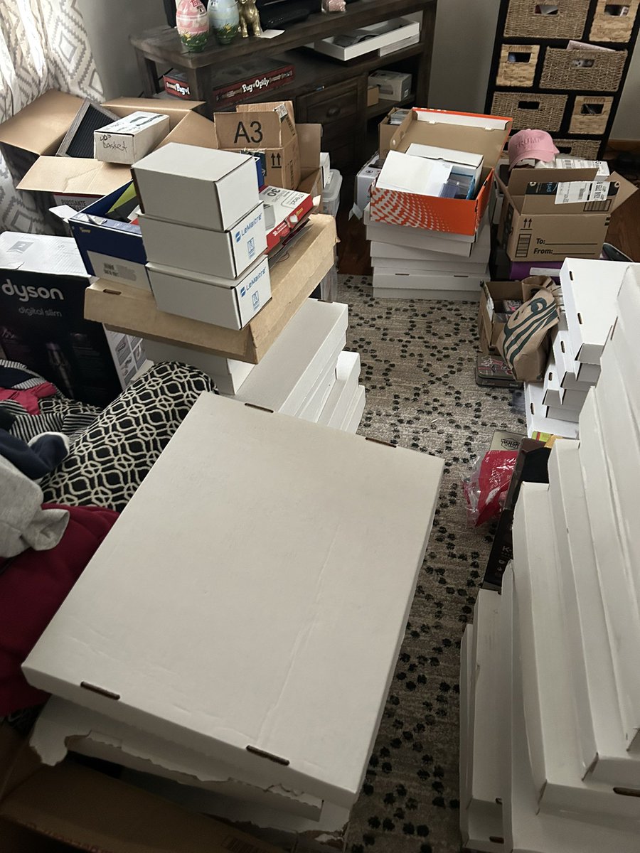 MJ's Cards tweet media