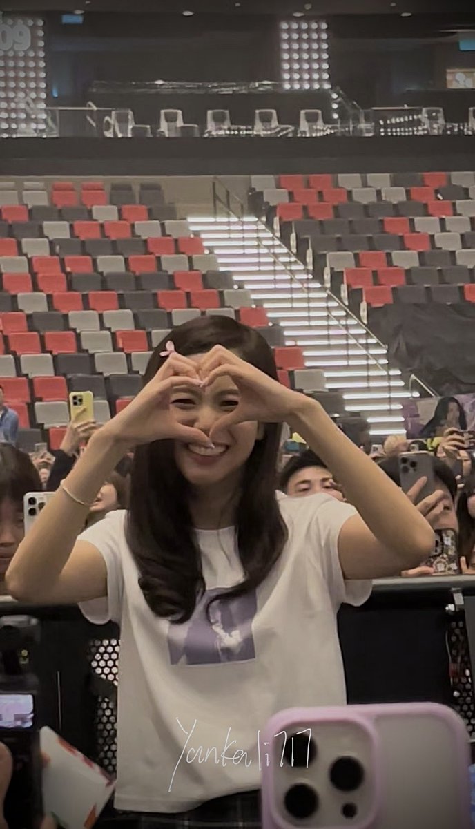 Yankali717 tweet media