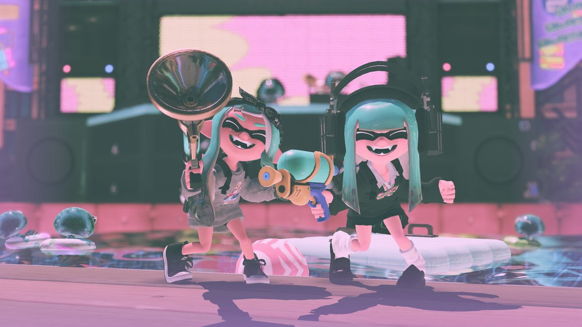 あろま tweet media