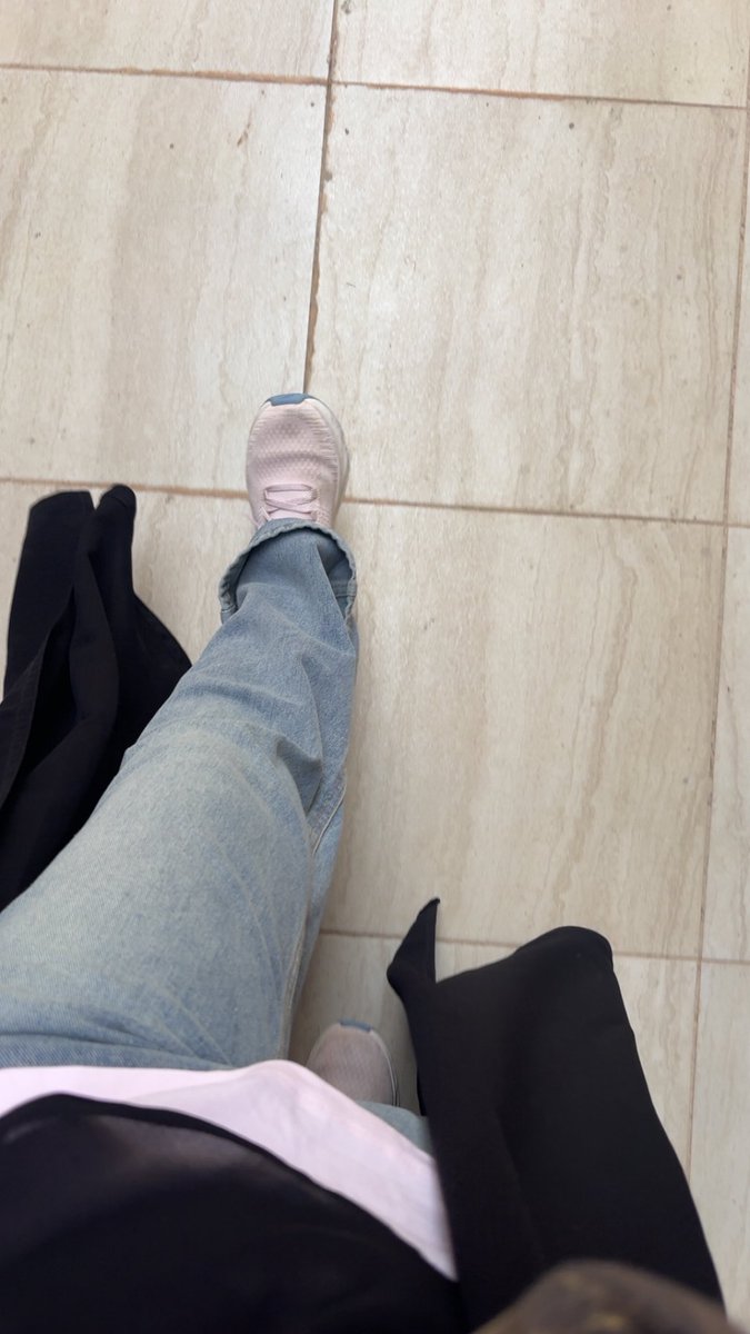 𐙚⋆°🦢｡⋆♡ tweet media