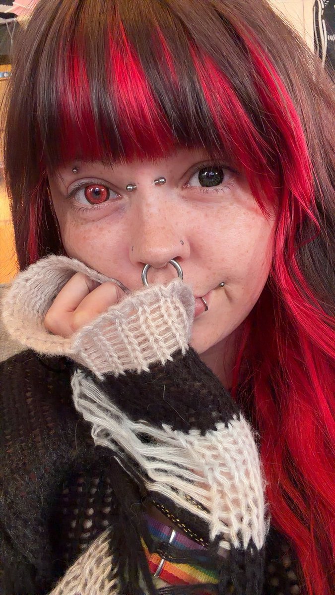 _DeadToxic's tweet photo. Hello, hi

I’m looking for grown men to hurt physically 

👹 https://t.co/nDzZk0u7zt