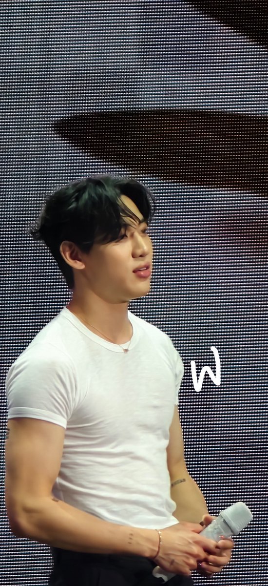 vinnieeei tweet media