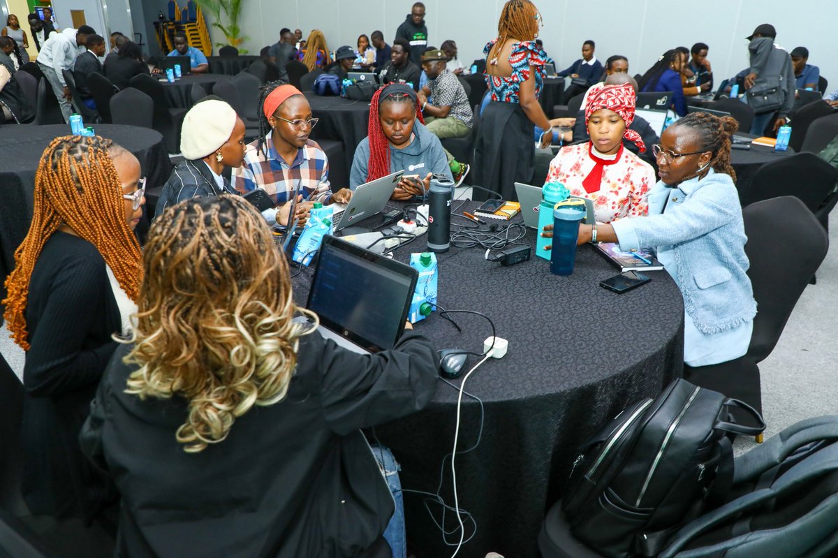 Safaricom PLC tweet media