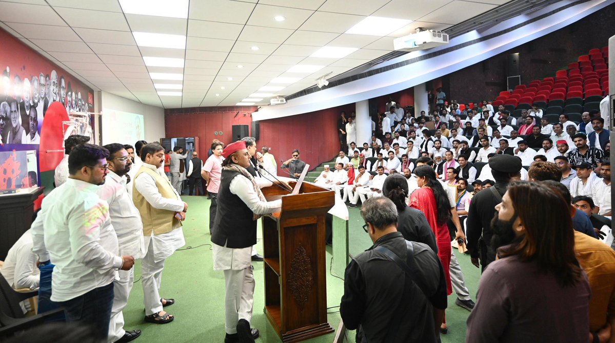 Akhilesh Yadav tweet media