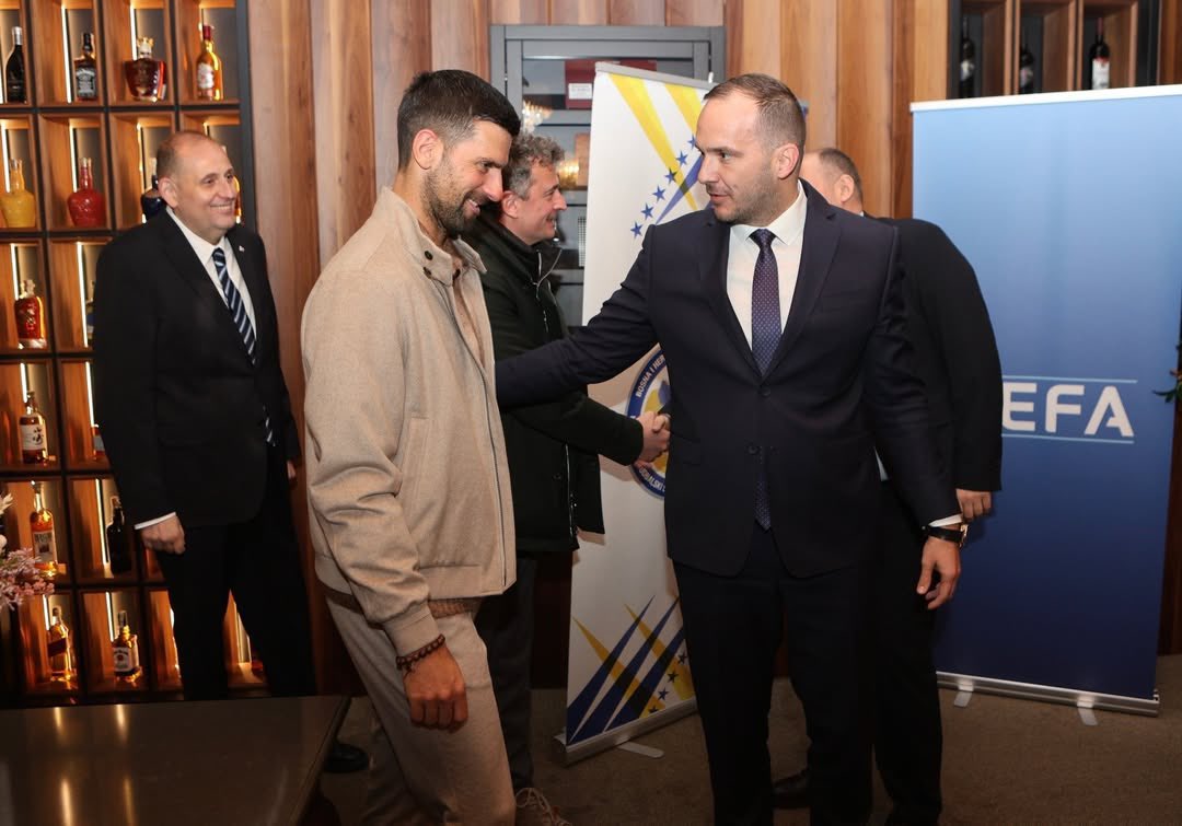 Novak World tweet media