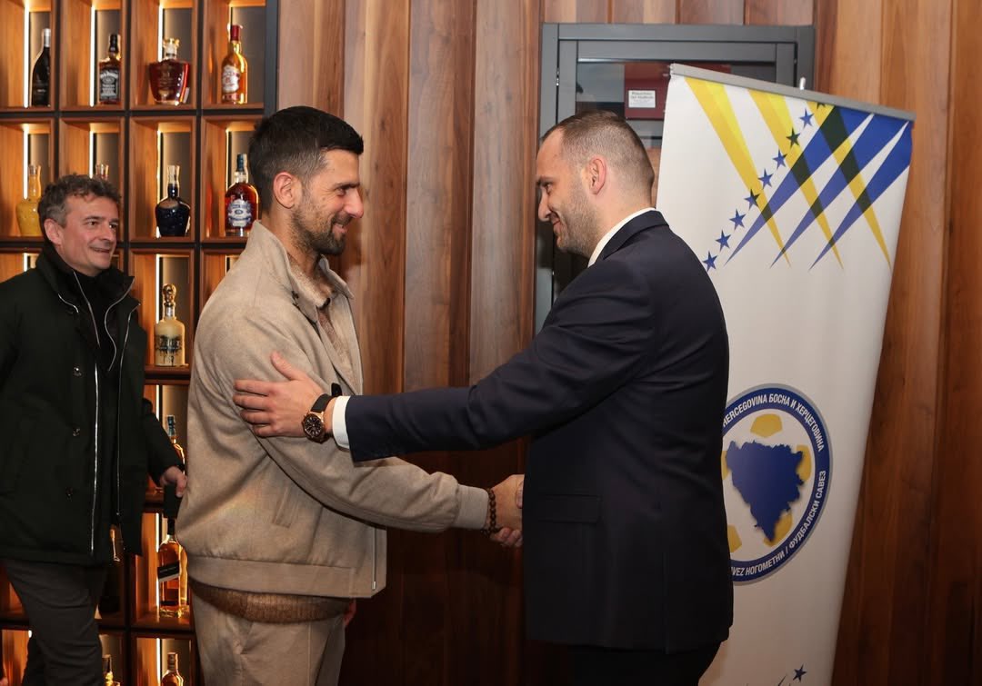 Novak World tweet media