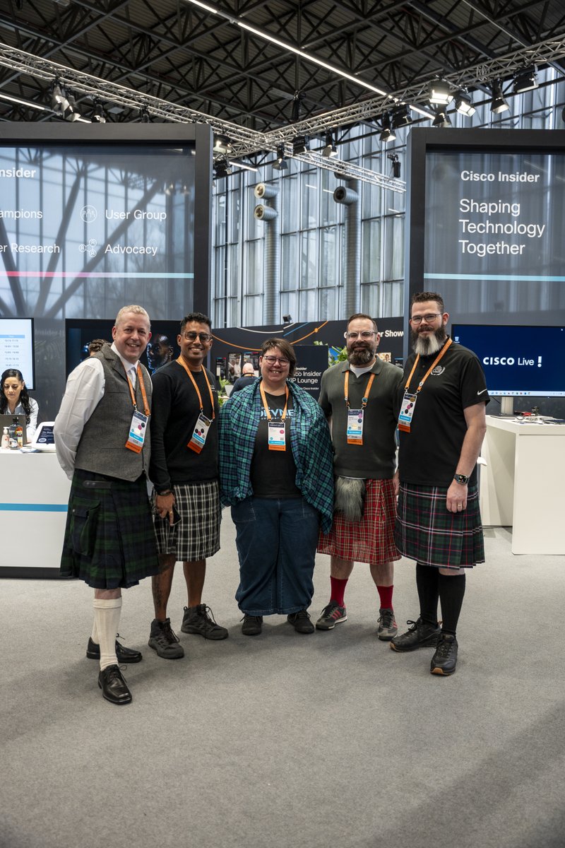 CiscoLive tweet media