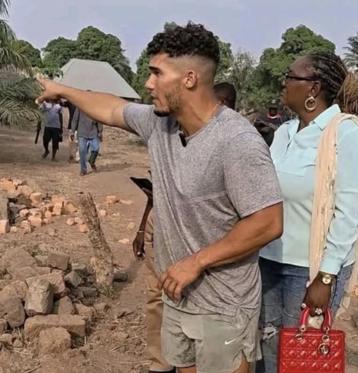 HRH banke oniru tweet media