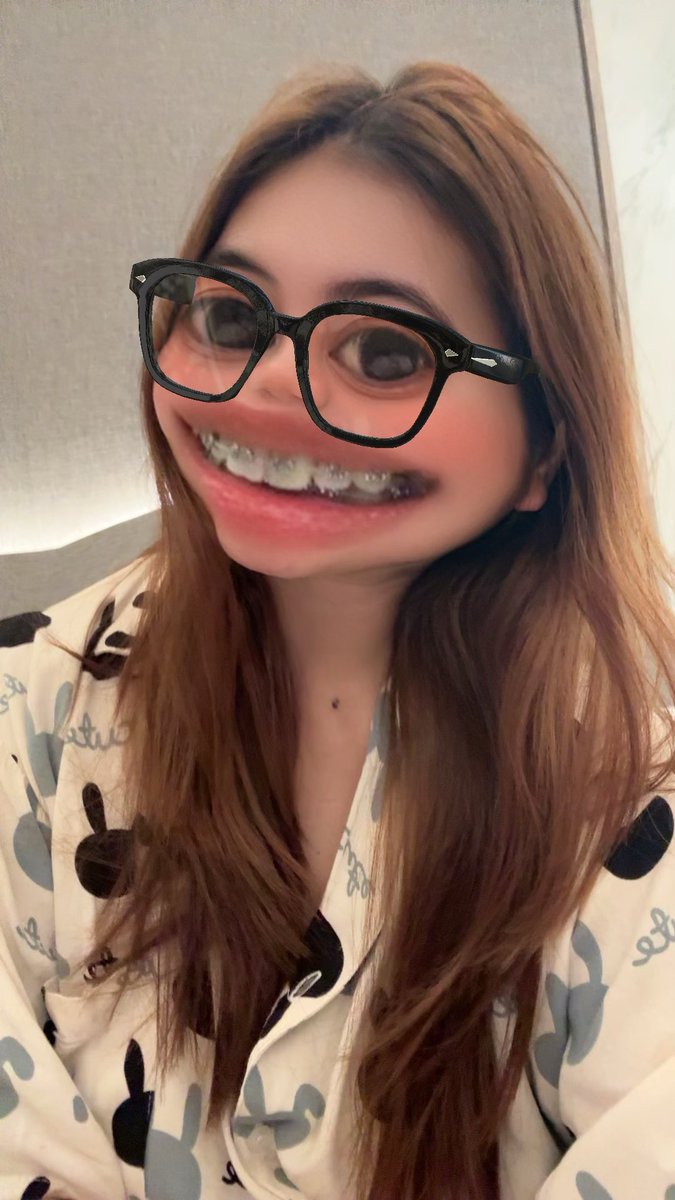 sachysach tweet media