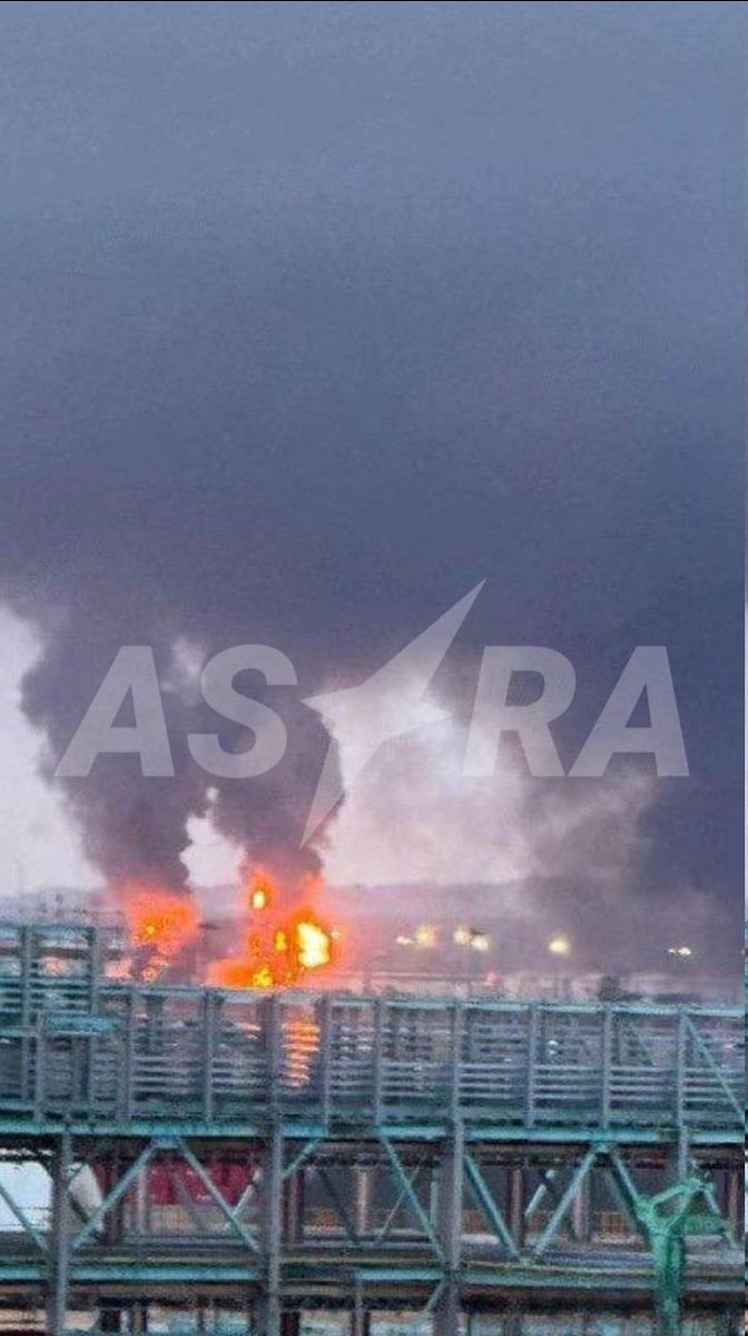 𝑬𝒗𝒆𝒍𝒚𝒏𝒆 𝑳 🇫🇷 🇺🇦 🇪🇺 tweet media