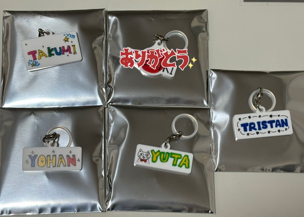 なでがた tweet media