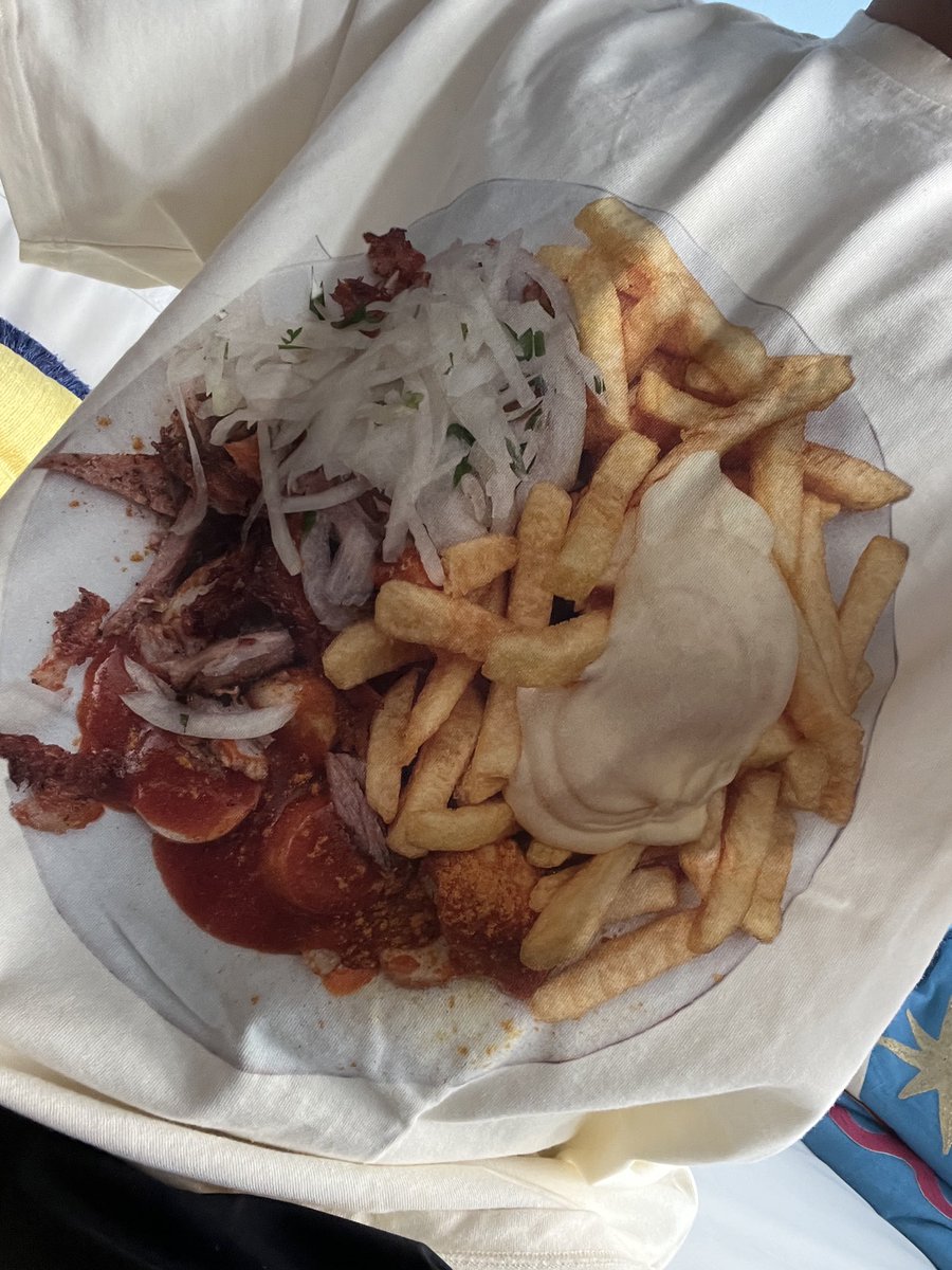 El Wafflo tweet media