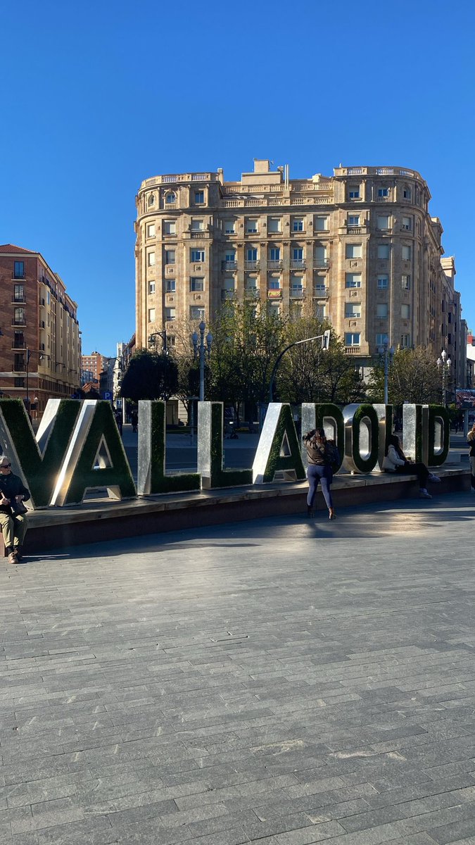 The Spanish Segunda Show tweet media