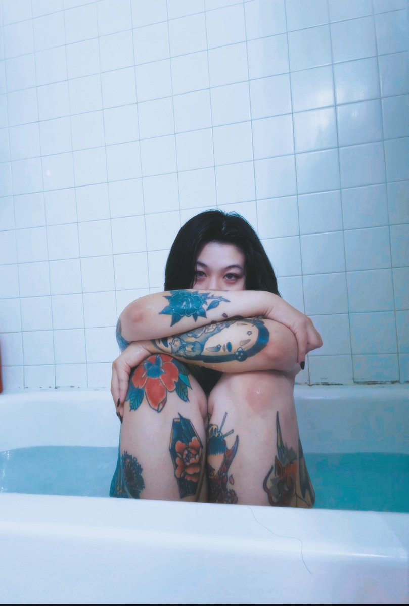 𝙴𝚜𝚙𝚛𝚎𝚜𝚜𝚘 ☕️ ♡ tweet media