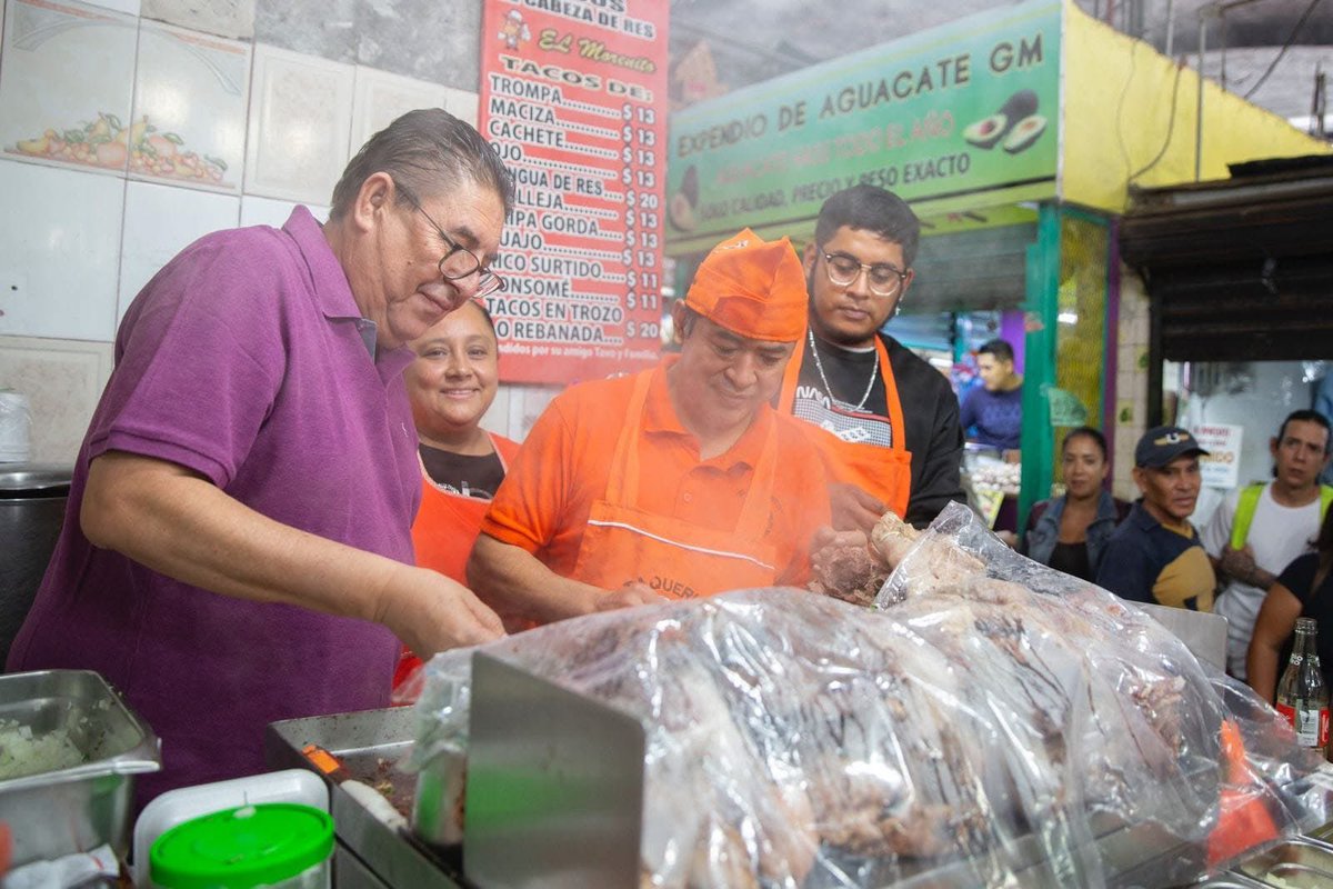 Amigas y amigos, hoy en el #DíadelTaco se antoja disfrutar unos buenos taquitos de nuestra querida Cuernavaca. 🇲🇽

Ya sea en el Mercado Adolfo López Mateos o en cualquiera de sus calles llenas de sabor, se los prometo: no defraudan. 🫶🏽🌮

En esta Semana Santa, consumamos lo local