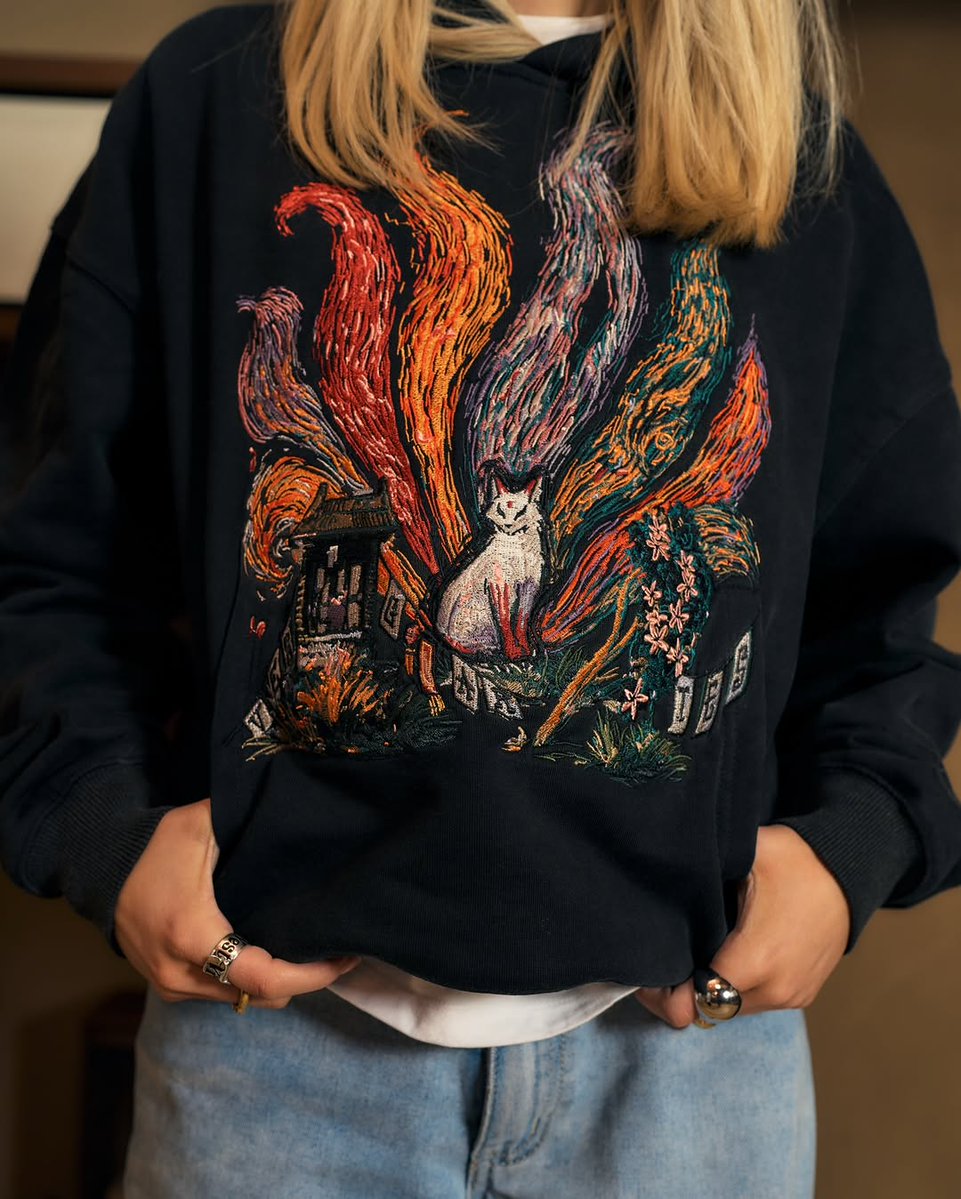 JustFreshKicks tweet media