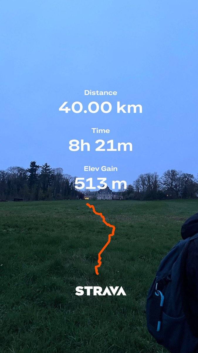 deziredpath's tweet photo. ideal length for a walk and talk https://t.co/YWDPce7I3u