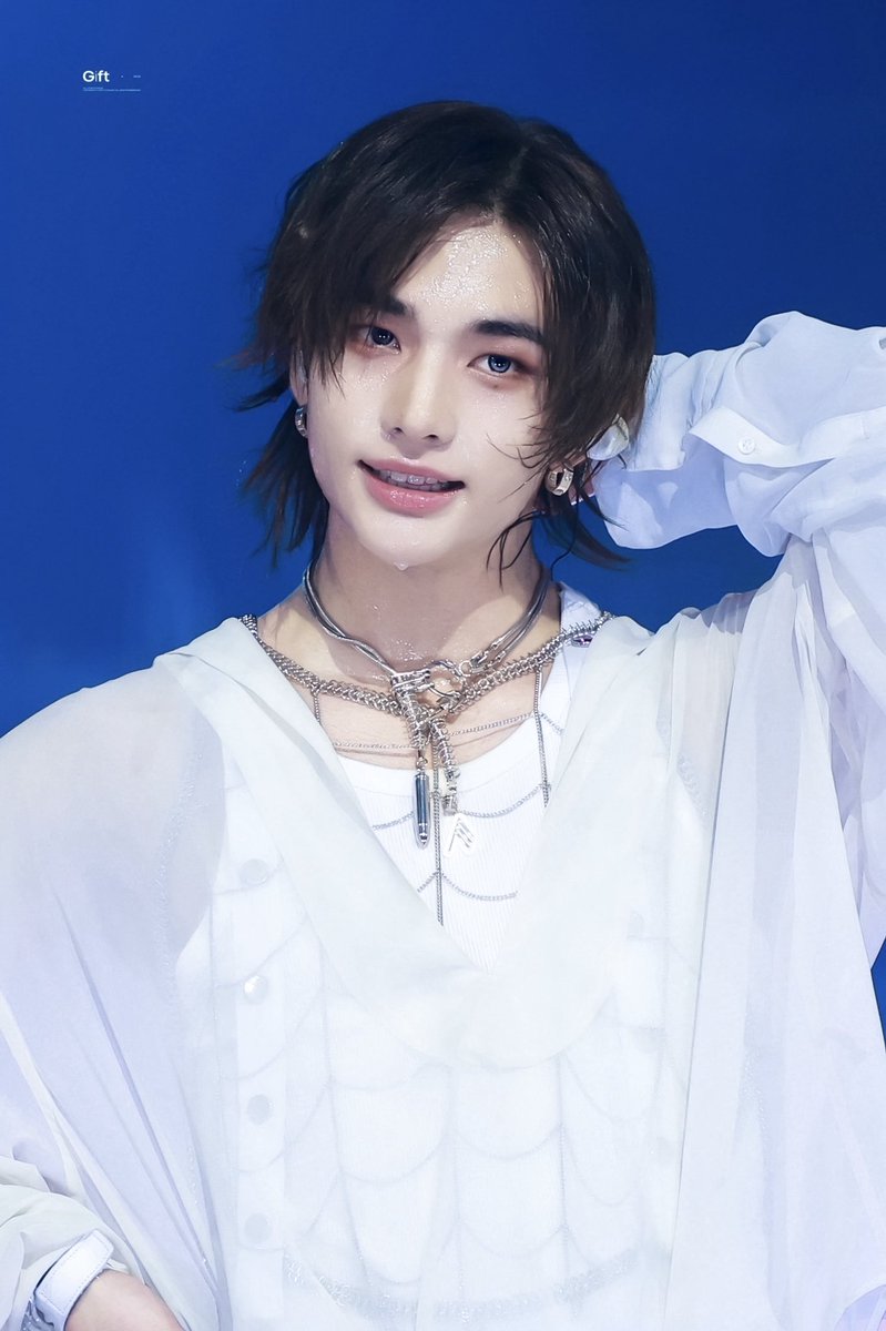 𝘏𝘢𝘱𝘱𝘺 𝘈𝘱𝘳𝘪𝘭 𝘍𝘰𝘰𝘭’𝘴 𝘋𝘢𝘺
#현진 #Hyunjin