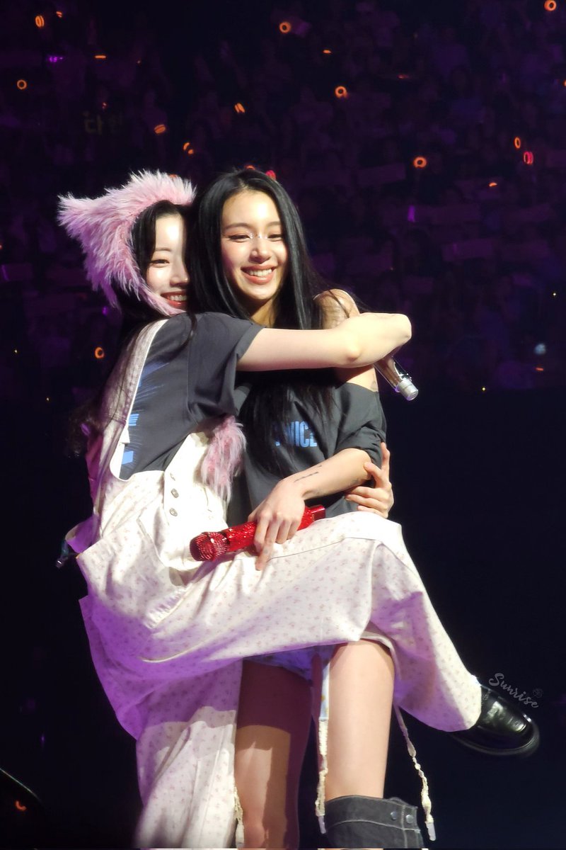 Chase the Sunrise tweet media