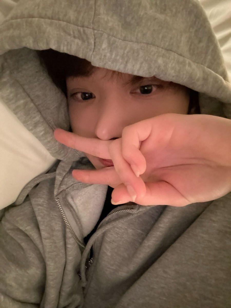 𝘯𝘢𝘯𝘢𝘬𝘢ᢉ𐭩 ᩚ tweet media