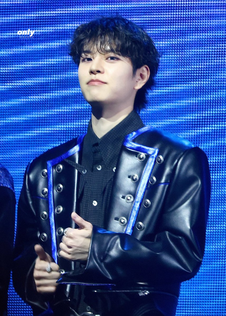 𝙤𝙣𝙡𝙮 tweet media