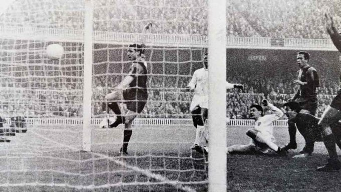 #Efemèride
16/4/1969: El partit 1.000 del #FCB va ser un Barça - València que acabà amb empat a 1.