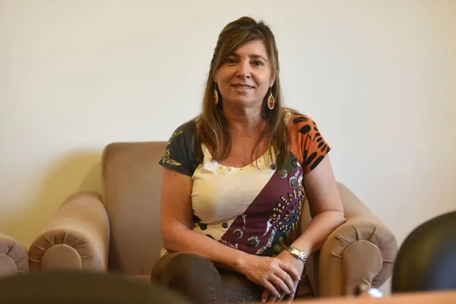 #AHORA en #ElPuente 🔴Carina Cabo (<a href="/carinacabo/">Carina Cabo</a>) - Doctora en Ciencias de la Educación

Tiroteo en San Cristóbal: la violencia y los jóvenes

En vivo por 👉🏻mitrerosario.com.ar