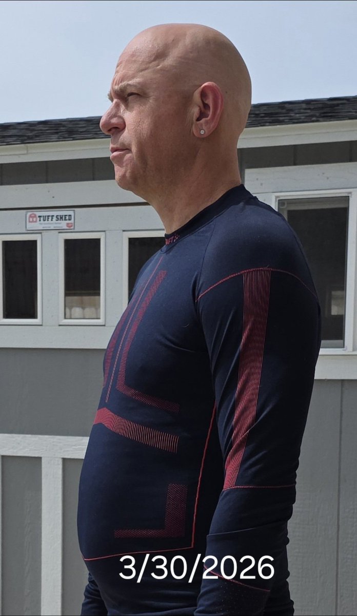 CNFTBTC's tweet image. 31.9 lbs &amp;amp; 12.75 inches gone in 6 weeks on @OPTAVIA_tweets 🔥
Started 236.6 lbs (BMI 31.4)
Now 204.7 lbs (BMI 27.1, body fat 15.7% Fitness)
Waist -5.5 inches. Ultra athlete humbled.
Thread 👇 #Optavia