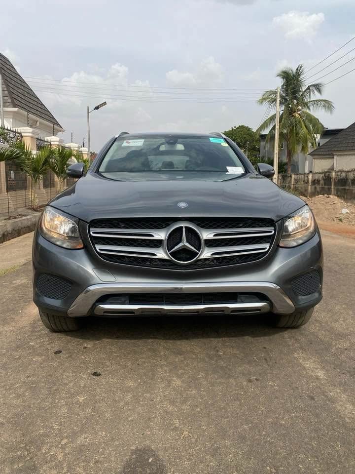 QudusOnagun's tweet image. 2016 Mercedes Benz GLC 300
Call: 07063967120
Location: Ilorin 
Good deal 33m only 

#mujahidautos #carsforsale #cleancars