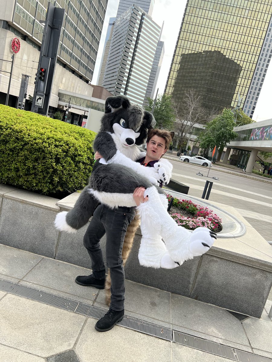 fievol_Official's tweet photo. I’ve been quiet for a bit guys but I’m back! Just having to work on life stuff. But I got a break this last weekend to go to #TFF2026! Ran into some new &amp; old friends! So much fun!

It’s good seeing this funny dog @Sandi_Colli 😄🙌 such a cute guy.🐕 https://t.co/A6HFVh6i9p