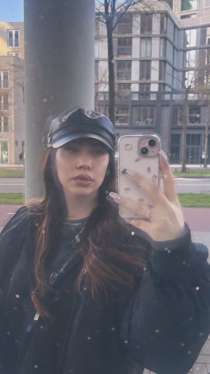 Queenvjeraa's tweet photo. Je bent niets meer dan mijn persoonlijke bankautomaat
gedraag je er ook naar en stuur loser💸

findomnl findom paypig femdom tribute goddess tikkieslaaf send https://t.co/WXB4WN5Vk6